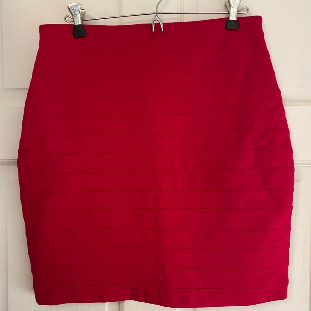 Express Fuchsia Pink Bodycon Mini Pencil Skirt‎ Size 6 D